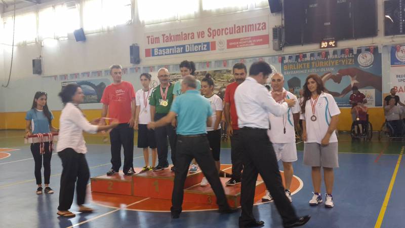 Badminton Takımlarımızdan Kareler – görsel 15