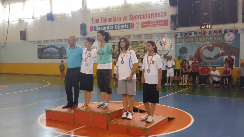 Badminton Takımlarımızdan Kareler – görsel 11