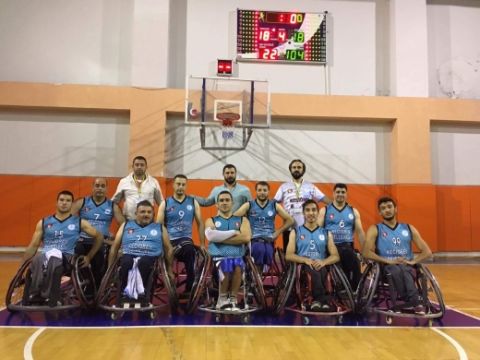 SPORCULARIMIZ MİLLİ TAKIMDA